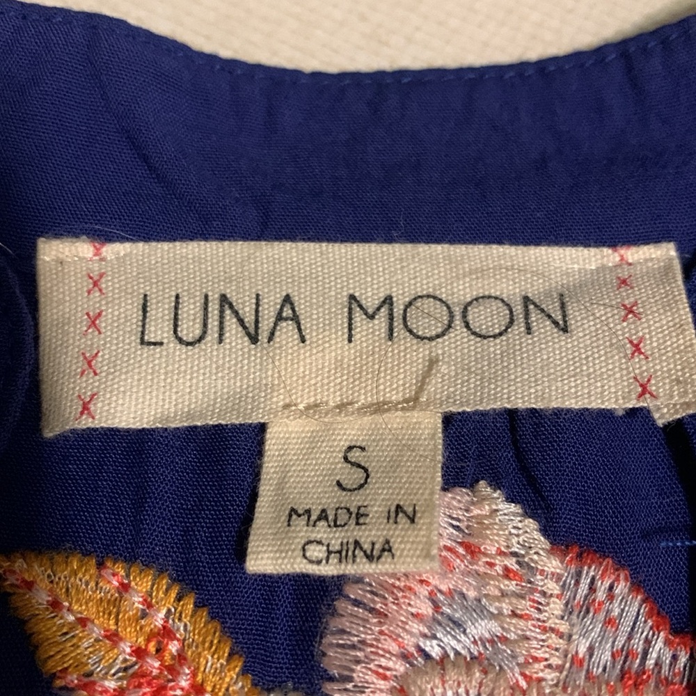 Luna Moon Embroidered Long Sleeve Tunic - Picture 3 of 10